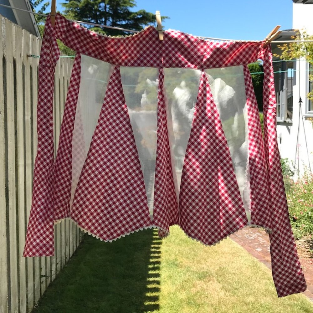 Fabulous Retro Red Checked Apron
